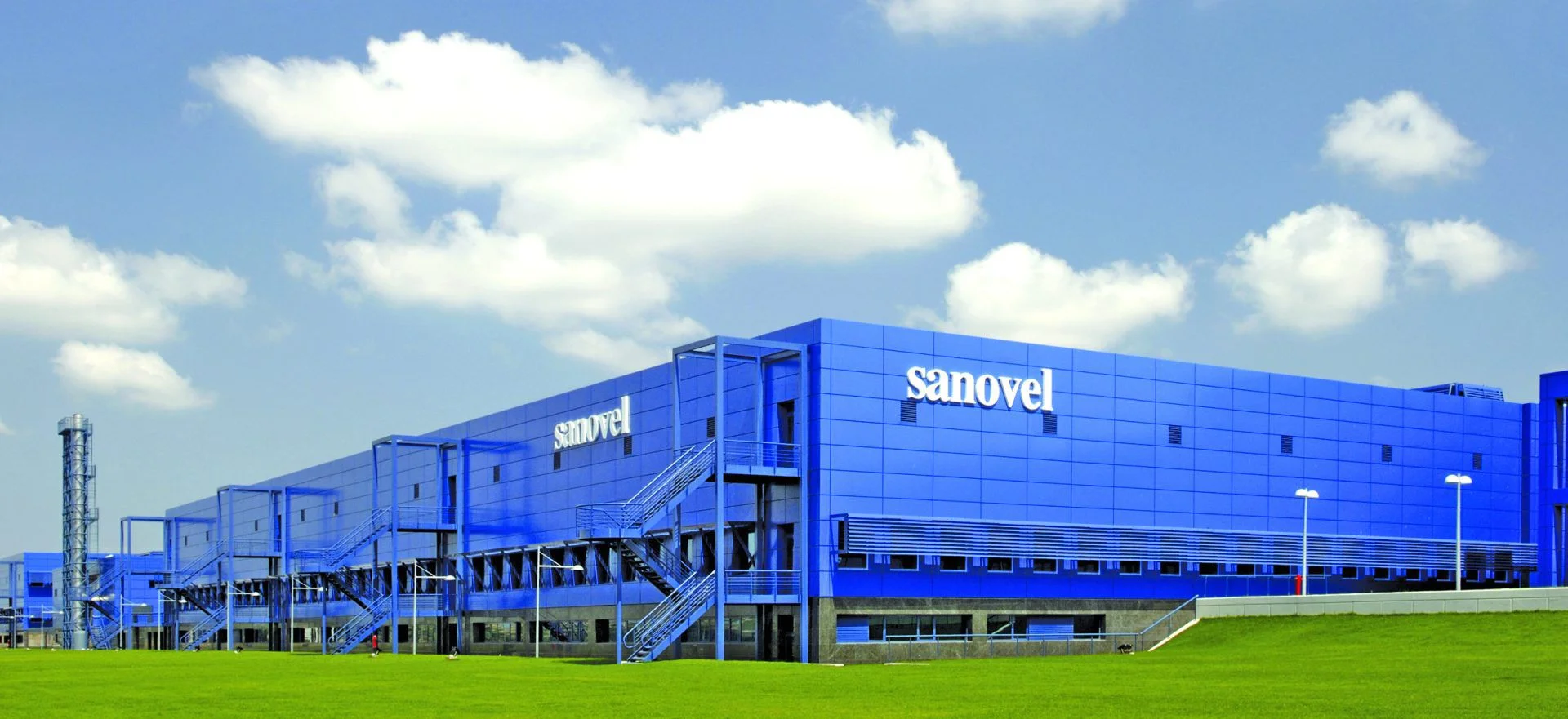 Canel proje arşivinde Sanovel İlaç Fabrikası dış cephe fotoğrafı